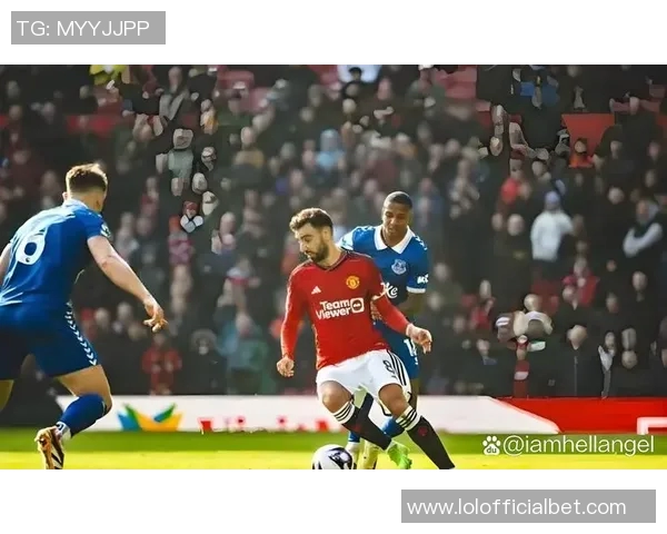 世界杯激战多特蒙德逆转曼联红牌争议引发全场热议